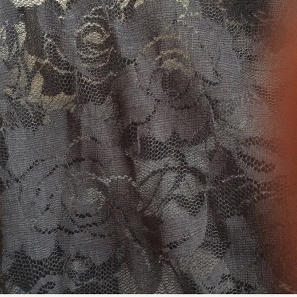 Long sleeve grey lace top - Picture 3 of 4